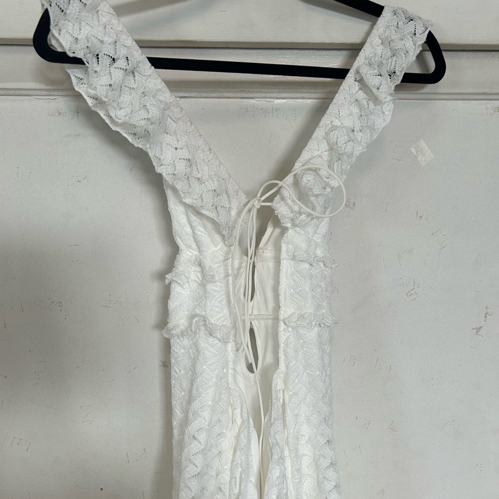 Semi-Sheer Pearl Keyhole Neckline Cami Long dress - Picture 7 of 7